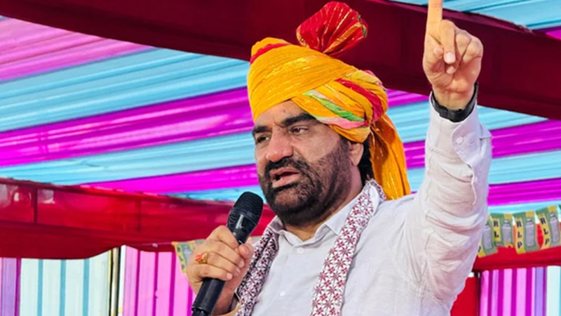 Rajasthan News: SI पेपर लीक मामले पर बोले हनुमान बेनीवाल- कोर्ट से समाधान नहीं निकला तो सड़कों पर उतरेंगे