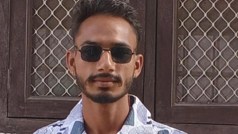 Ajmer Suicide: सुसाइड नोट में लिखा पापा-मम्मी माफ कर दीजिए, मैं निकम्मा बेटा निकला और कर ली आत्महत्या