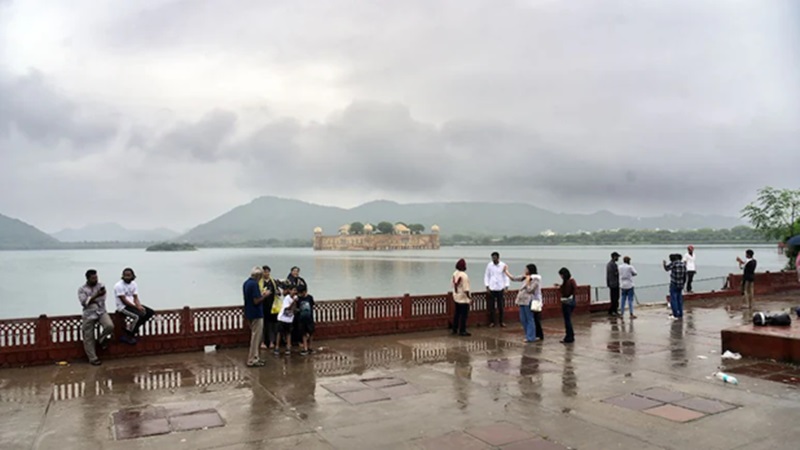 Rajasthan News: राजस्थान में भारी बारिश का अलर्ट; अगले 4-5 दिन इन जिलों में मचेगी तबाही