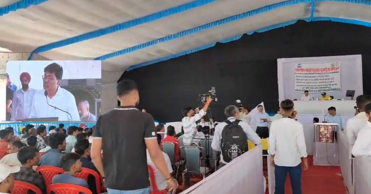 सिंगरौली में अडानी समूह के भूमिगत कोयला खदान की जनसुनवाई: ग्रामीणों ने किया समर्थन, पर्यावरण को लेकर मिली NOC, हर साल 30 लाख टन कोयले का उत्पादन, रोजगार के अवसर भी मिलेंगे