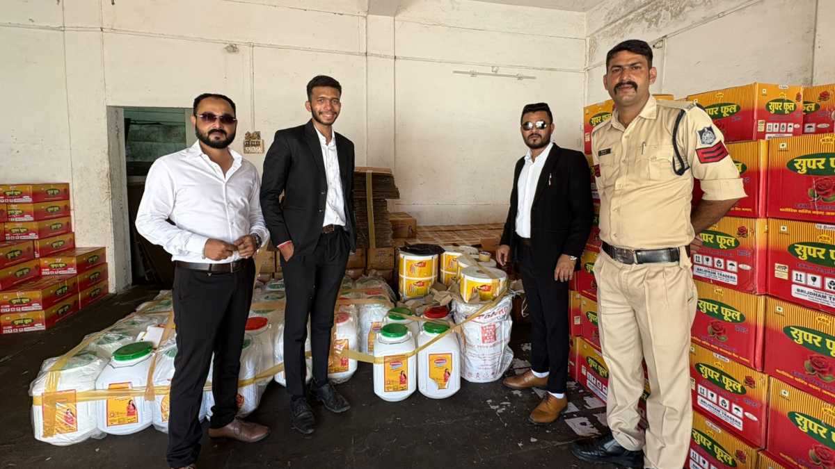 नकली तेल पर गिरी गाज: पतंजलि ब्रांड ‘महाकोष’ की नकल करने वाली कंपनी पर लीगल टीम ने की कार्रवाई