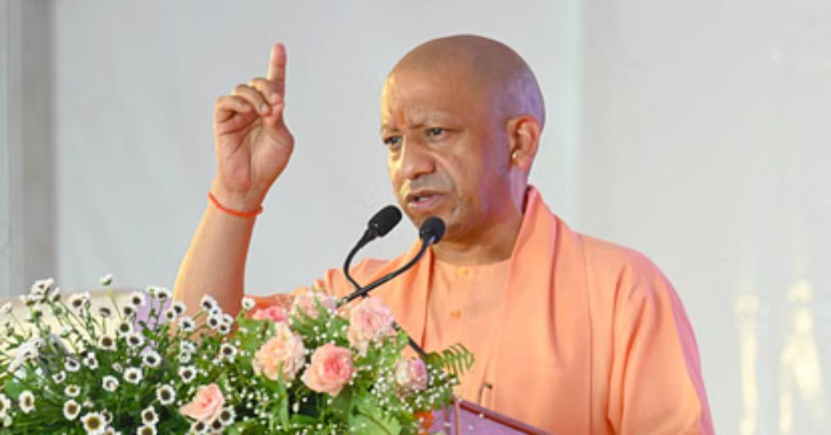 ‘एक पेड़ मां के नाम’ की तर्ज पर चेकडैम, तालाब और ब्लास्टकूप निर्माण को बनाएं जन आंदोलन- सीएम योगी