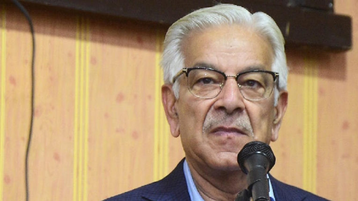 ‘पाकिस्तान की आधी नौकरशाही पुर्तगाल के रास्ते विदेश भागने की कर रही है तैयारी’, पाक रक्षा मंत्री का विस्फोटक दावा
