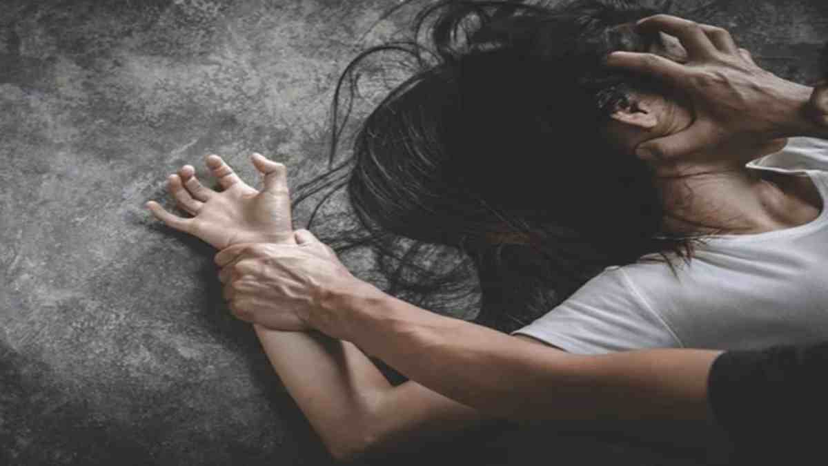 ब्रिटेन में सिख महिला से सामूहिक दुष्कर्म, आरोपियों ने कहा- अपने देश वापस जाओ