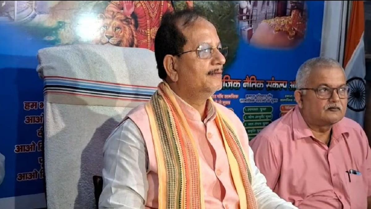 वोटर लिस्ट विवाद, तेजस्वी यादव के आरोपों के बाद उपमुख्यमंत्री की सफाई , जानें क्या है सच्चाई?