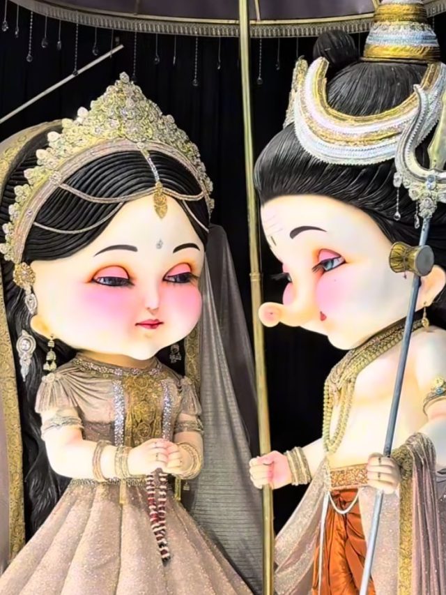 Chhattishgarh Ganesh Chaturthi Special: रायपुर के लाखे नगर में बिराजमान हुए पलके झपकाने वाले बप्पा, देखिये मनमोहक विडियो