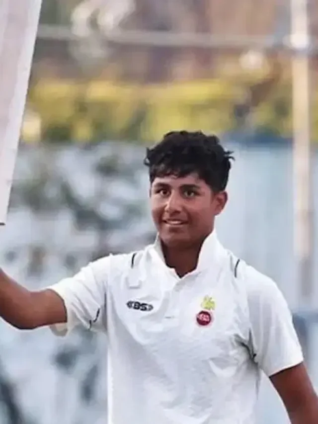 डेब्यू मैच में छाया सहवाग का बड़ा बेटा, बनाए इतने रन