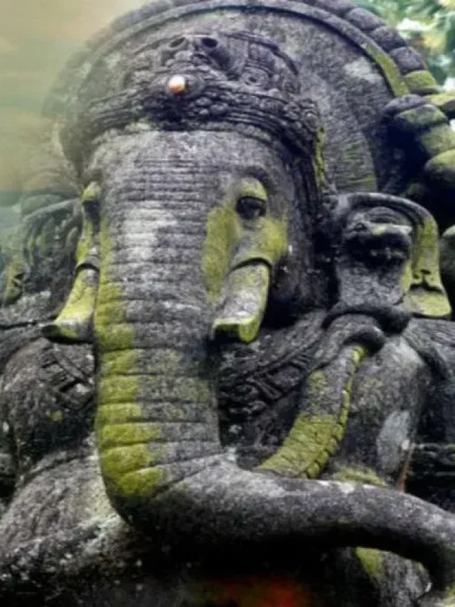 Ganesh Chaturthi Special: गणपति की ऐसी मूर्ति जो चट्टानों से स्वयं बनी, हजारों साल है पुरानी