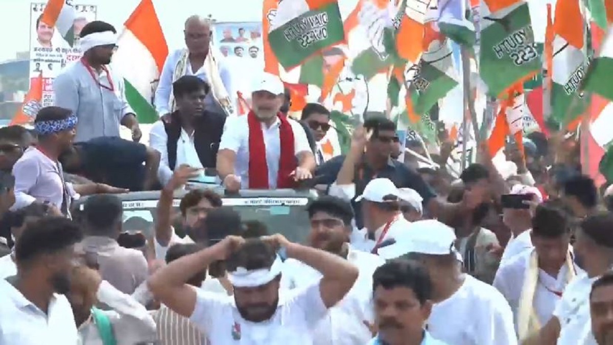 राहुल-प्रियंका की वोटर अधिकार यात्रा शुरू, दरभंगा से मुजफ्फरपुर तक कार्यकर्ताओं में दिखा जोश, अखिलेश भी हो सकते है शामिल