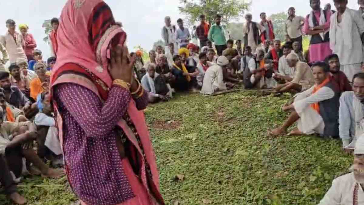 ‘आज मेरा मूड नहीं है…’ बीमारी में संबंध बनाना चाहता था पति, पत्नी ने कर दी हत्या, प्रेमी को बताकर जबरन कर दिया अंतिम संस्कार, पंचायत ने कबूल करवाया गुनाह