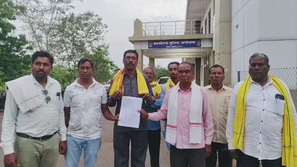 थाना प्रभारी की प्रताड़ना से तंग आकर एएसआई ने लगाई फांसी, आदिवासी समाज ने लगाया संगीन आरोप…