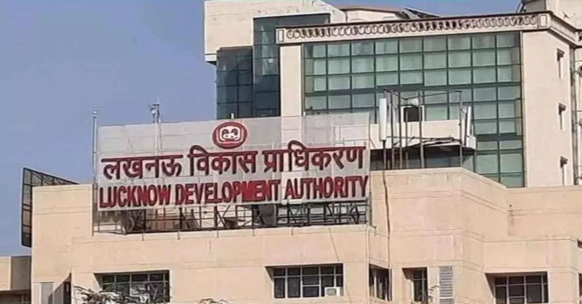 विकास के नाम पर विनाश! अनंत नगर योजना के लिए 133 हरे-भरे पेड़ों पर आरी चलाएगा LDA, ‘एक पेड़’ के बदले और कितने वृक्षों की बलि देगी सरकार?