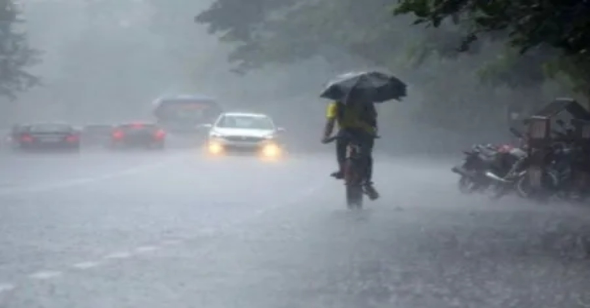 UP वालों सावधान! घर से बाहर निकलने के पहले पढ़ लें ये खबर, प्रदेश में मूसलाधार बारिश का अलर्ट