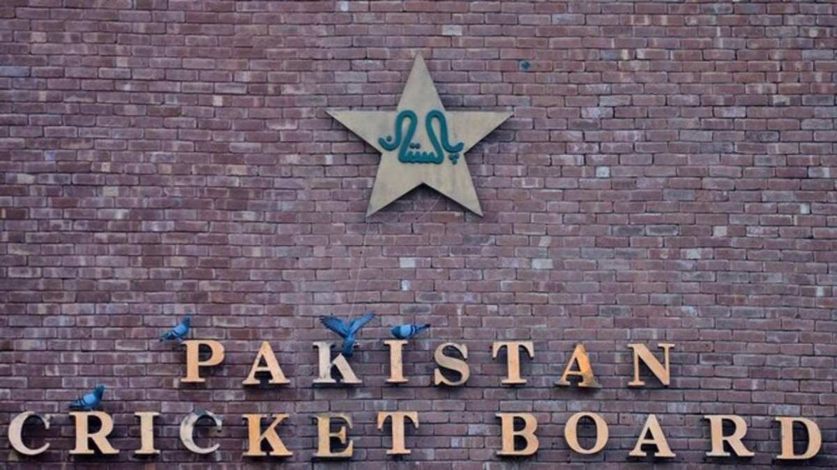 पाकिस्‍तानी बल्‍लेबाज पर लगा रेप का आरोप, इंग्‍लैंड से हुआ गिरफ्तार, PCB ने किया सस्‍पेंड …