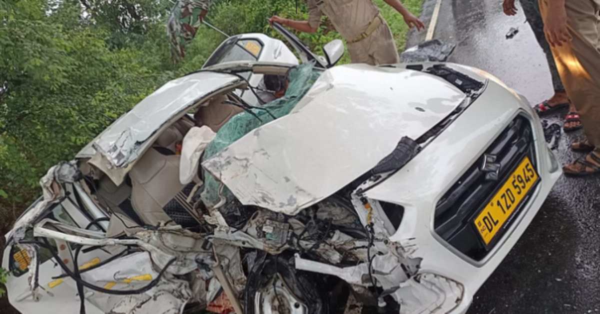 रक्षाबंधन पर मौत का तांडवः कार को अज्ञात वाहन ने रौंदा, 2 की उखड़ी सांसें, 2 लड़ रहे जिंदगी और मौत की जंग