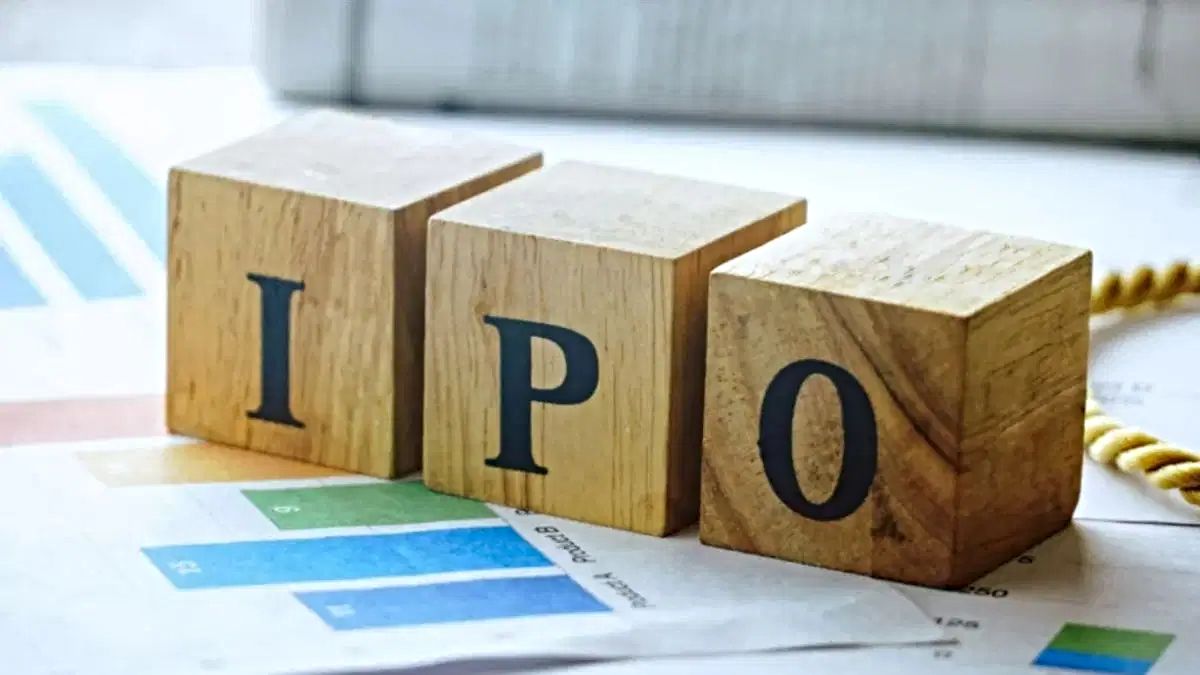 IPO का आखिरी दिन, सब्सक्रिप्शन में जोश, लेकिन GMP में गिरावट, निवेशक क्या करें?