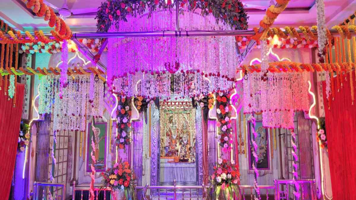 श्री गोपाल मंदिर में धूमधाम से मनाई जन्माष्टमी, दिनभर भक्तों का लगा रहा तांता, कल होगा नंद उत्सव एवं दही हांडी का कार्यक्रम