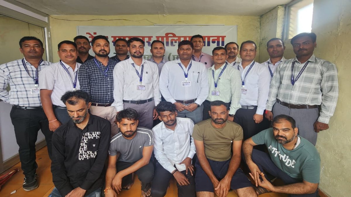 ऑपरेशन साइबर शील्ड : साइबर ठगी पर रायपुर रेंज पुलिस की बड़ी कार्रवाई, कंबोडिया गैंग के 5 सदस्य अलग-अलग राज्यों से गिरफ्तार