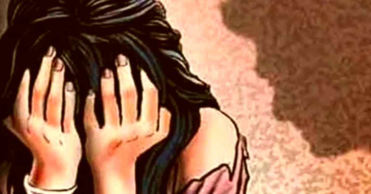 UP में सो रही ‘बेशर्म’ सरकार, ‘निकम्मी’ पुलिस! चलते ऑटो में महिला से रेप की कोशिश, दावों की खुली पोल, बेलगाम जुल्म पर कब लगेगी लगाम?