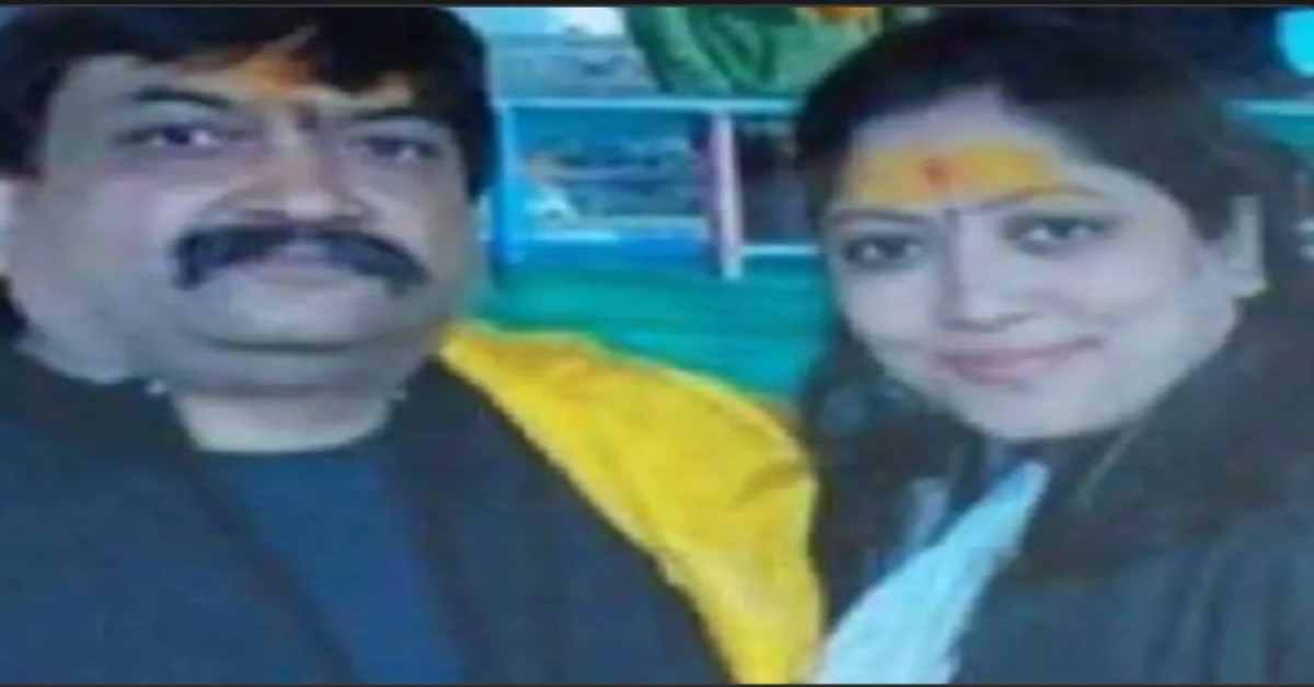 शिकंजे में शातिरः बिल्डर प्रखर गर्ग और उसकी पत्नी को पुलिस ने किया गिरफ्तार, बांके बिहारी कॉरिडोर के लिए 510 करोड़ देने का किया था ऐलान