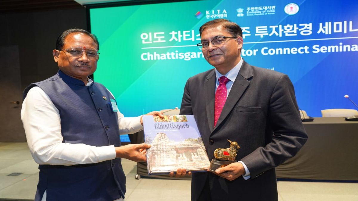 CM Vishnudeo Sai visit to South Korea : मुख्यमंत्री साय ने दक्षिण कोरिया के निवेशकों को Investment के लिए किया आमंत्रित, बोले- छत्तीसगढ़ बना वैश्विक साझेदारी का आदर्श