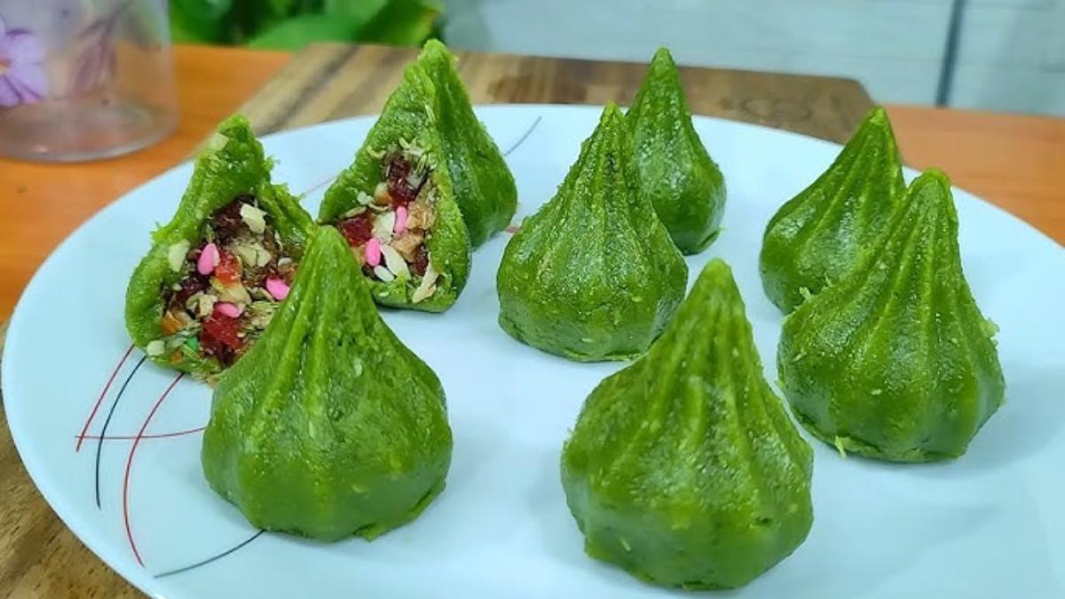 बप्पा के भोग के लिए घर पर बनाएं रिफ्रेशिंग और स्वादिष्ट पान मोदक, यहां जानें इसकी आसान रेसिपी