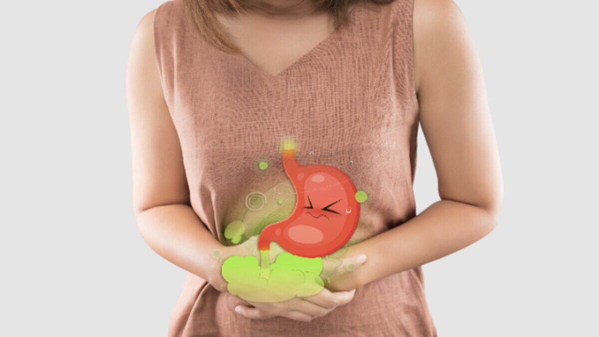 Stomach Bloating: पेट में भारीपन और गैस से परेशान? जानिए कारण और आसान घरेलू उपाय