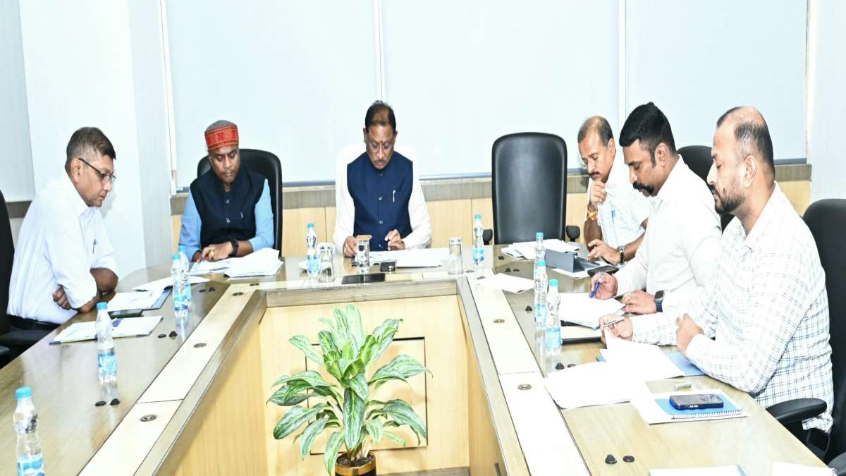 कौशल से समृद्धि की ओर : मुख्यमंत्री साय ने ली बैठक, कहा – कौशल प्रशिक्षण को रोजगार से जोड़ें, युवाओं को बनाएं आत्मनिर्भर