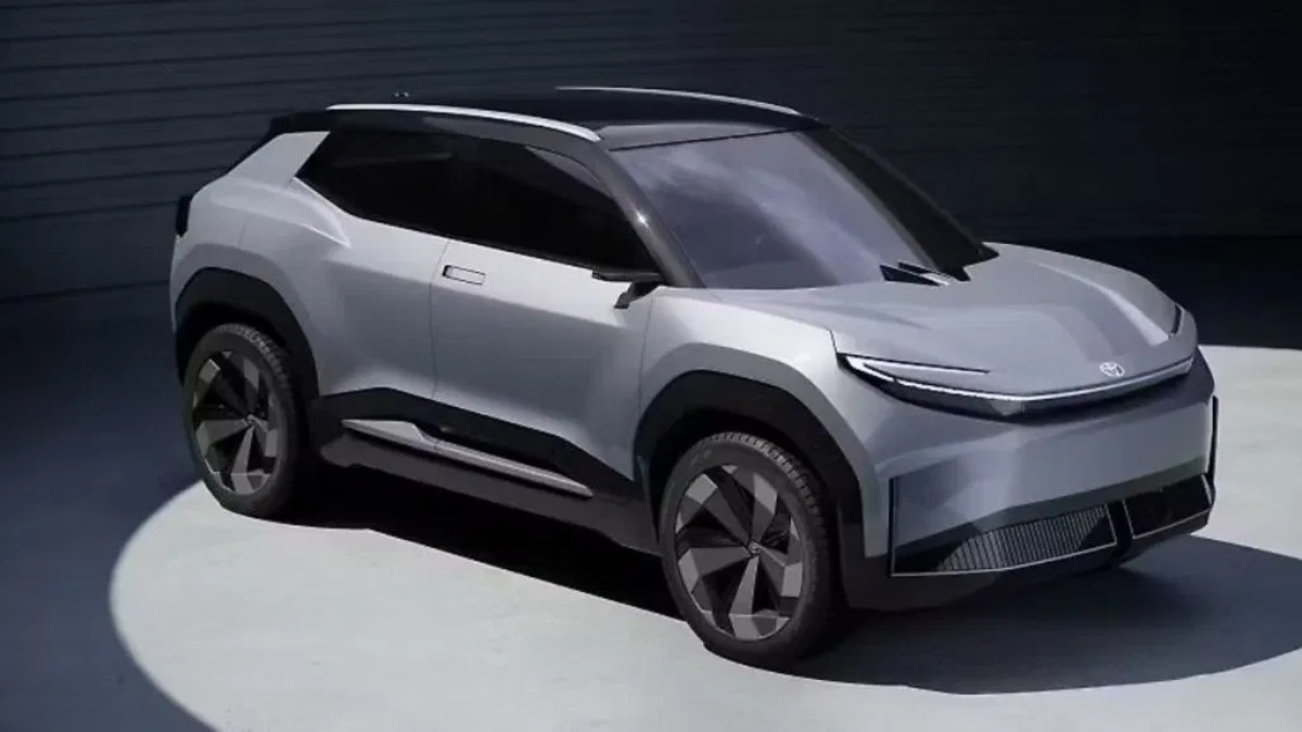 टोयोटा की पहली इलेक्ट्रिक SUV लॉन्च के लिए तैयार, मिलेगी 500KM से ज्यादा की रेंज और धांसू फीचर्स