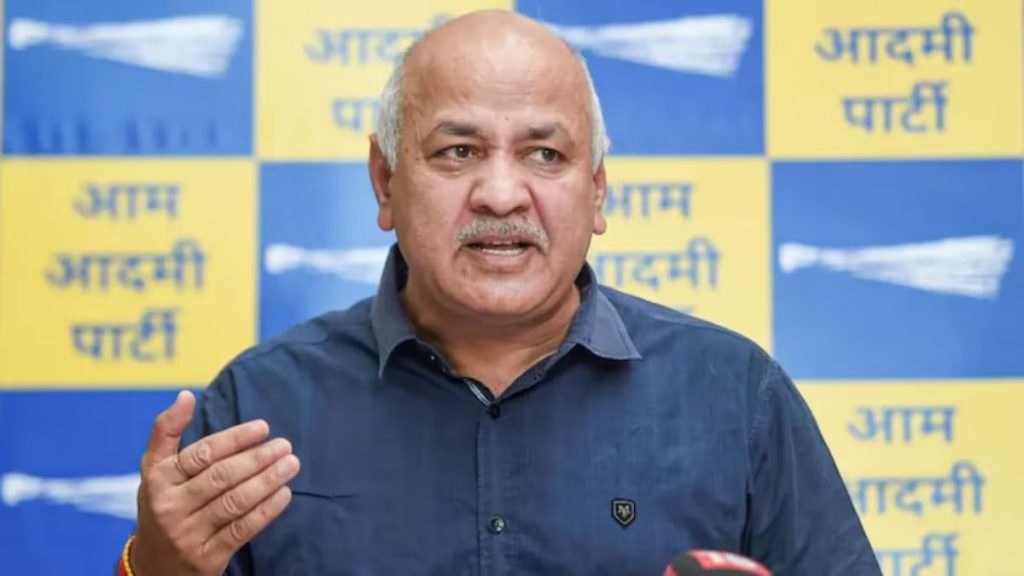 Manish Sisodia meets Saurabh Bhardwaj