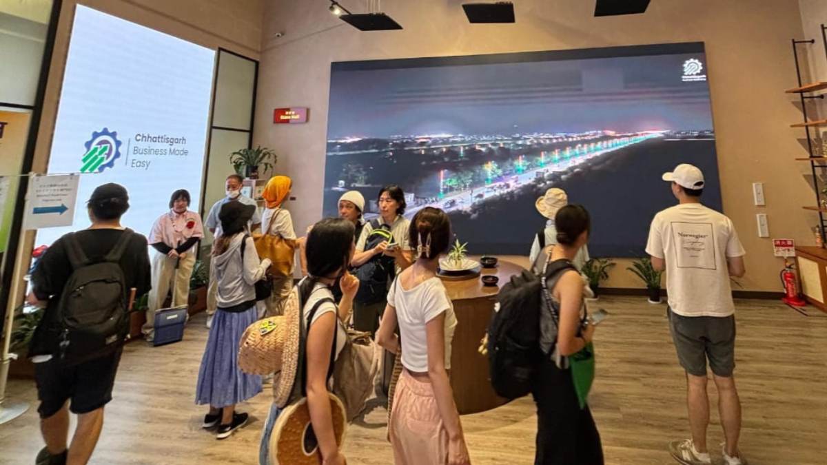 जापान में वर्ल्ड एक्सपो 2025 के पहले ही दिन छत्तीसगढ़ पैवेलियन में उमड़ी रौनक, 22 हजार से अधिक दर्शकों ने किया अवलोकन