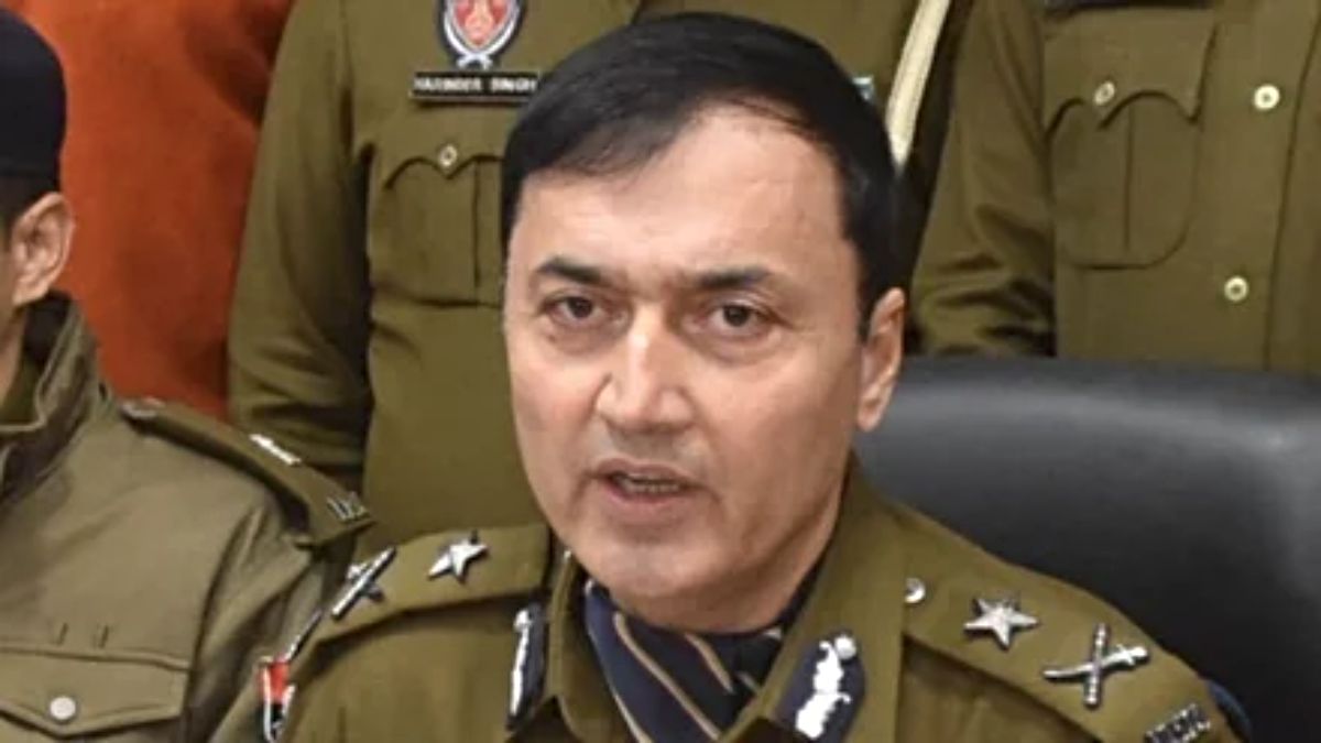 पंजाब: पूर्व विजिलेंस प्रमुख एसपीएस परमार की सेवाएं बहाल, ड्राइविंग लाइसेंस घोटाले में हुए थे निलंबन