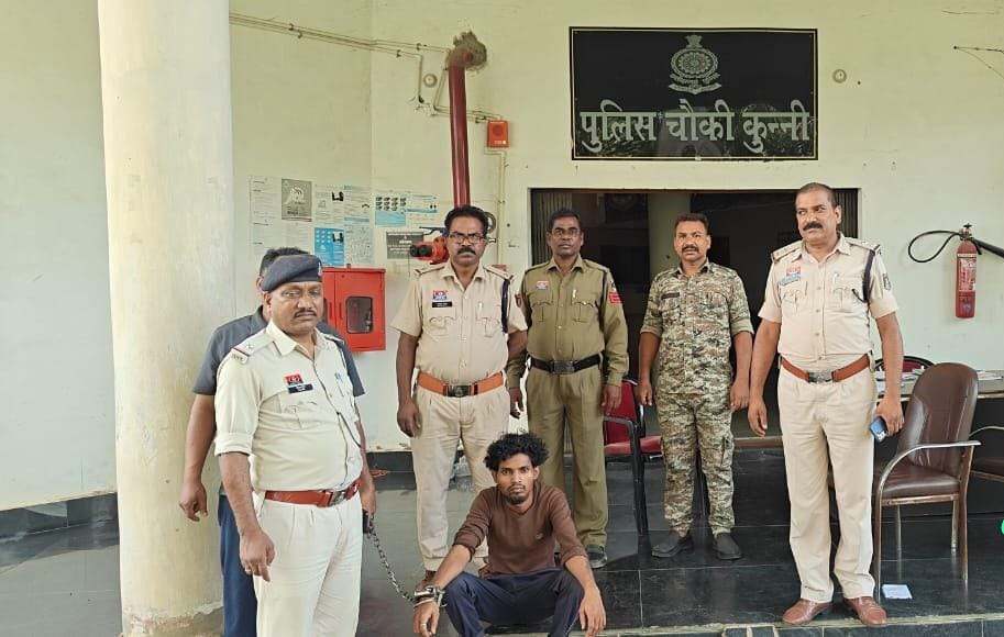 Chhattisgarh : मोबाइल चलाने से मना करने पर भाई ने की बहन की हत्या, गुस्से में आकर कुल्हाड़ी से किए कई वार, आरोपी गिरफ्तार