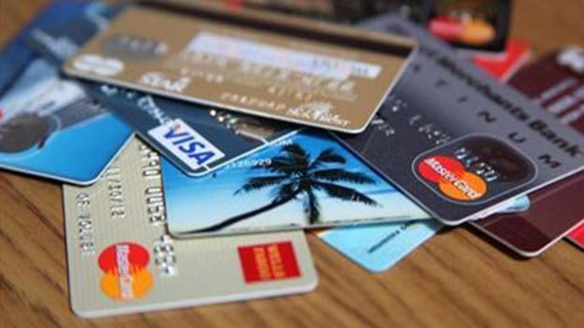 अगर आप भी करते हैं Credit Card का इस्तेमाल, तो भूलकर भी न करें ये काम, हो सकता है बड़ा नुकसान …