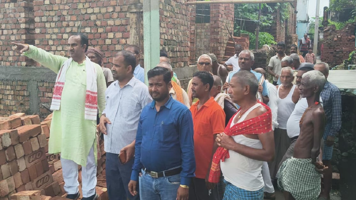जलजमाव से 3000 एकड़ फसल बर्बाद, किसानों ने मुआवजे की उठाई मांग