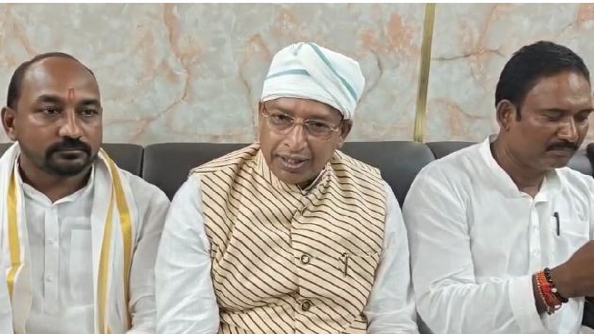 अभय कुशवाहा ने किया सरकार पर हमला, चुनाव आयोग को बताया भाजपा का प्रकोष्ठ, वोट चोरी का लगाया आरोप