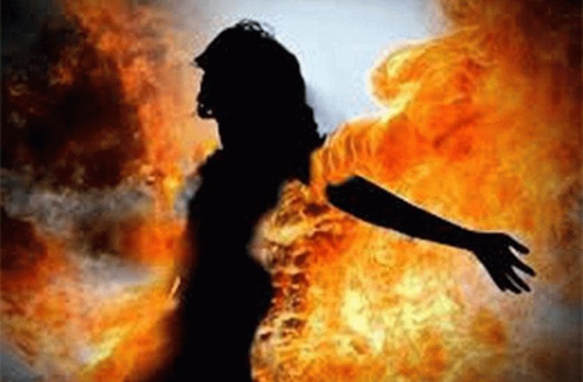 कपड़ा व्यापारी ने की आत्मदाह, इस मामले में पुलिस ने दर्ज की थी FIR