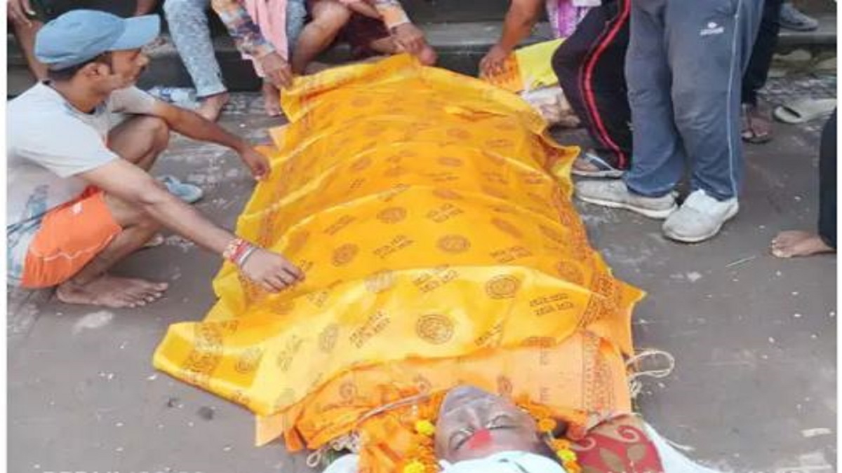 पटना में दर्दनाक घटना, पिता के निधन के सदमे में बेटे ने लगाई गंगा में छलांग