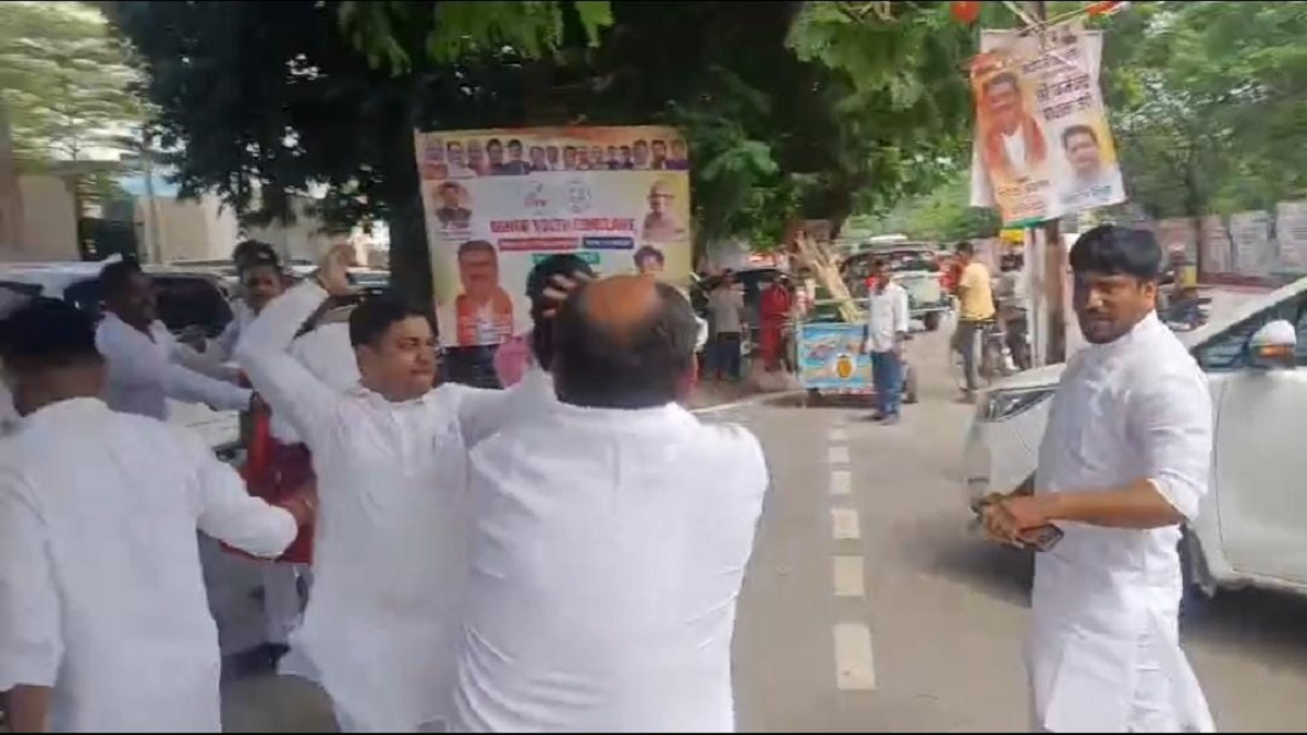 धर्मेंद्र प्रधान के काफिले को घेरने की कोशिश, NSUI और BJP कार्यकर्ताओं के बीच जमकर झड़प, माहौल गरमाया