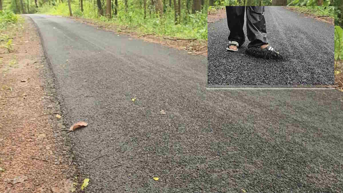 बस्तर की चर्चित प्लास्टिक सड़क पहली बारिश में ही धराशाई, ग्रामीणों का फूटा गुस्सा…