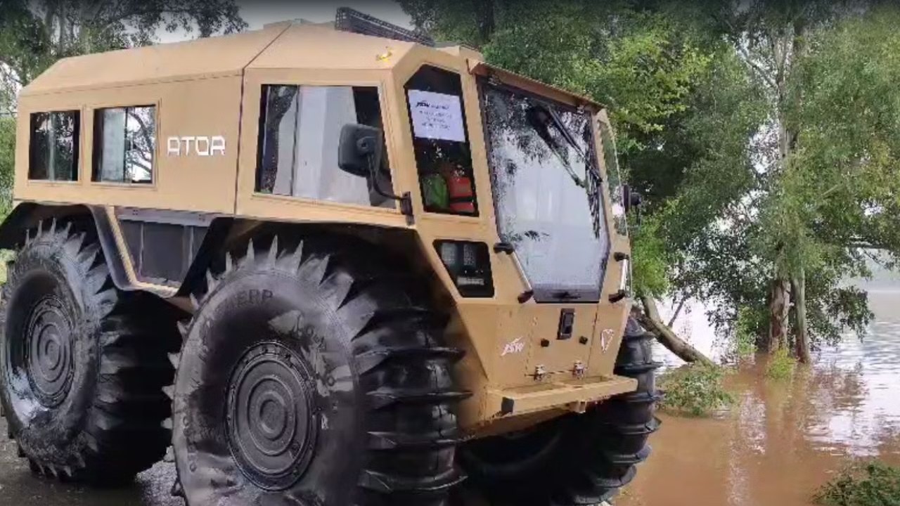 पंजाब में बाढ़ राहत कार्य : भारतीय सेना ने तैनात किया ATOR N1200 वाहन