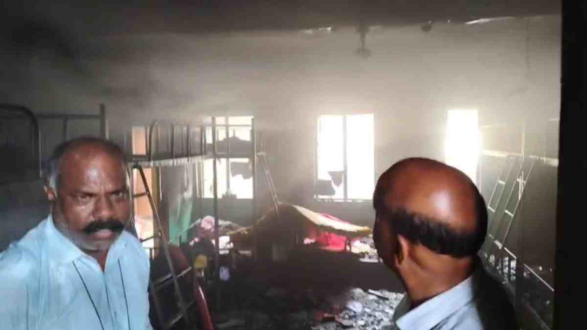 गर्ल्स हॉस्टल में शॉर्ट सर्किट: आसमान तक उठा धुएं का गुबार, 15 अगस्त ने बचाई जान