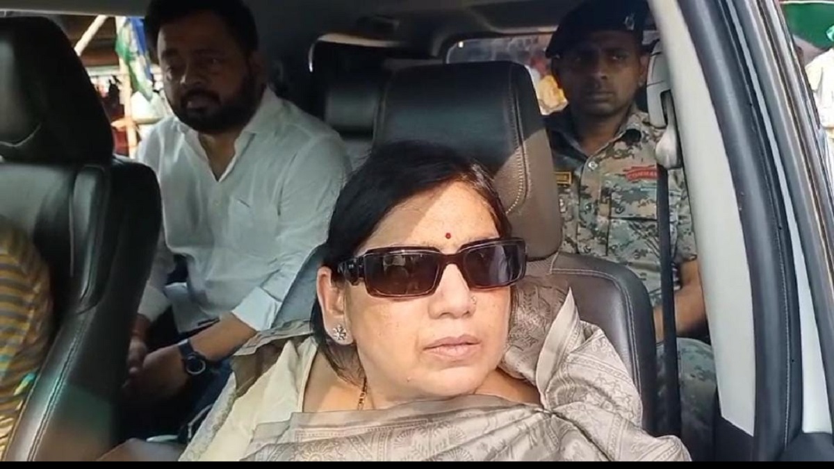 सांसद लवली आनंद का सख्त तेवर, विपक्ष पर हमला के साथ साथ कार्यकर्ताओं को सुनाई खरी-खोटी और NDA की जीत का किया दावा