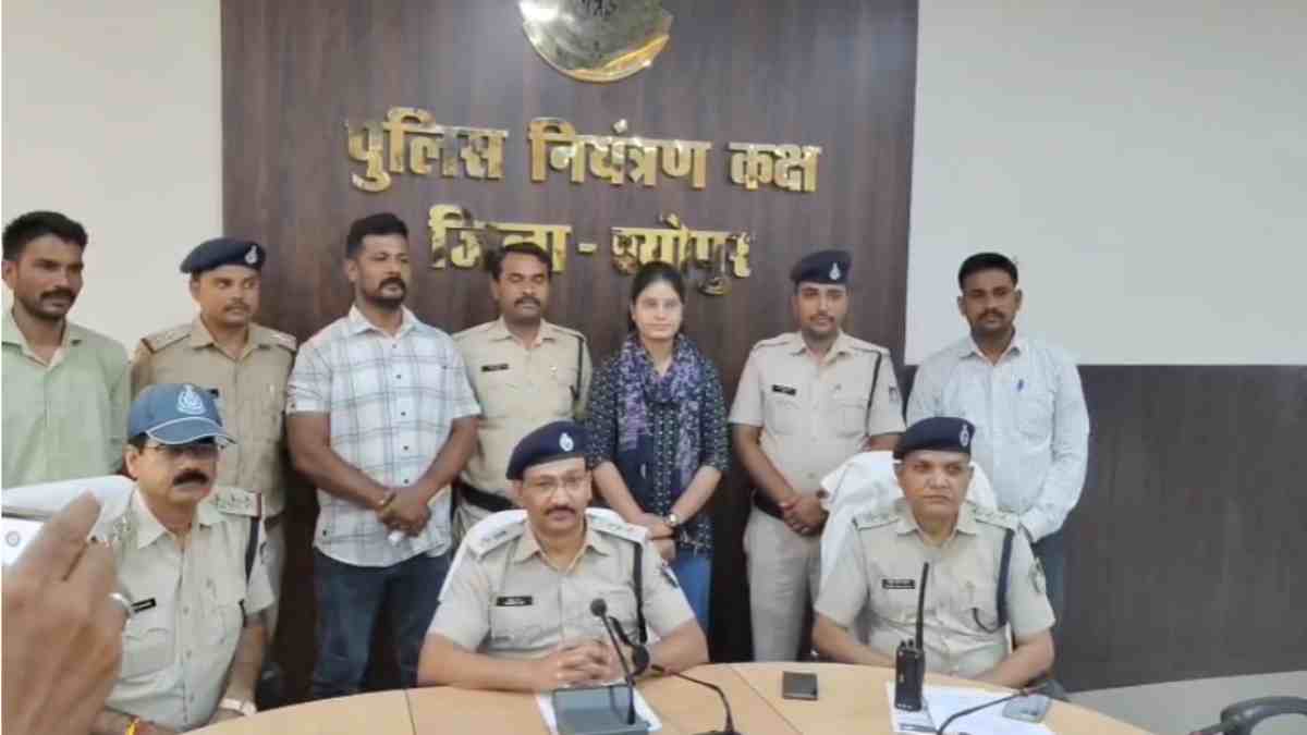 सहेली के साथ भागी युवती: MP की लापता छात्रा नोएडा में करने गई थी ये काम, सामने आया मिर्जापुर कनेक्शन