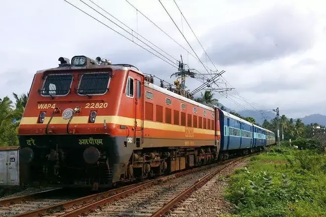 CG News: रेलवे पार्सल में विजिलेंस का छापा, बिना बुक किया 5 टन सामान जब्त