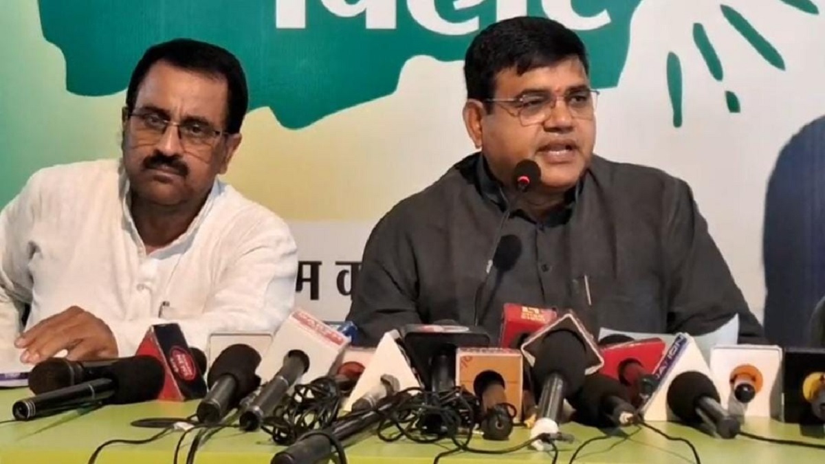 राजद ने फिर चुनाव आयोग पर उठाए गंभीर सवाल, कहा- वोट की चोरी सबसे बड़ा मुद्दा