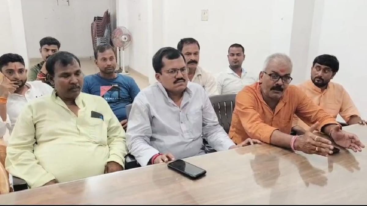 बिहार बंद के बीच चिराग पासवान की सभा को लेकर लोजपा रामविलास का जोश कायम, कार्यक्रमों को लेकर पीछे हटने के मूड में नहीं दिख रही पार्टी