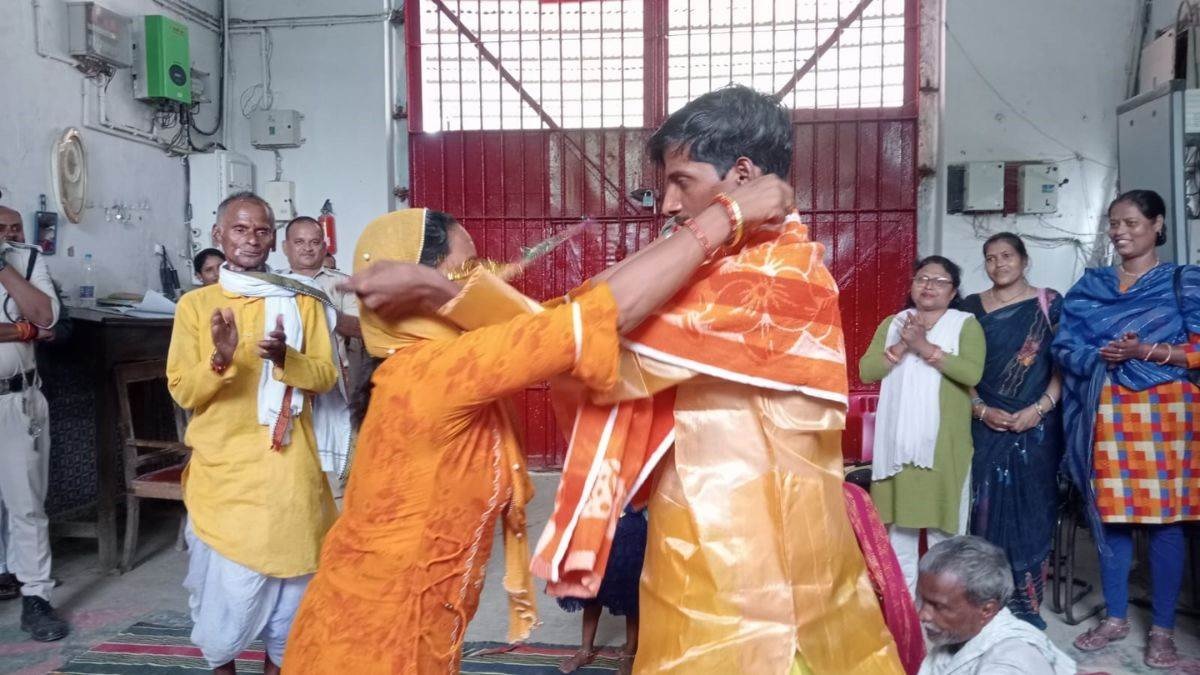 कानून की जीत या हार? दुष्कर्म आरोपी ने जेल में की पीड़िता से शादी, न्यायालय ने दिया आदेश