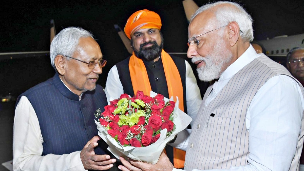 नवरात्रि के पहले दिन GST की नई दरें लागू, सीएम नीतीश ने PM मोदी को दिया धन्यवाद, सम्राट चौधरी ने कहा- देश मना रहा GST उत्सव