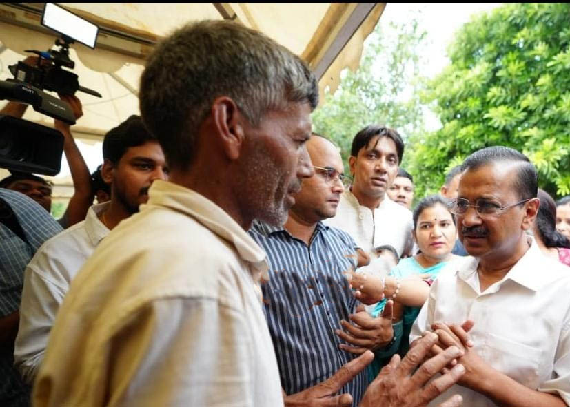 ‘जैसे अफगानिस्तान की मदद की, वैसे यहां भी कीजिए’; अरविंद केजरीवाल ने दिल्ली में बाढ़ प्रभावित इलाकों का किया दौरा, राहत शिविरों में सुविधाओं की मांग